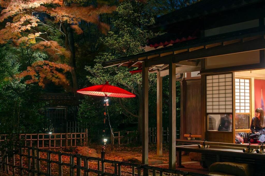 Tora Hotel Tokyo-Rikugienn 寅ホテル 六義園 A Exteriör bild